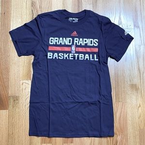 Adidas Detroit Pistons Grand Rapids Drive T